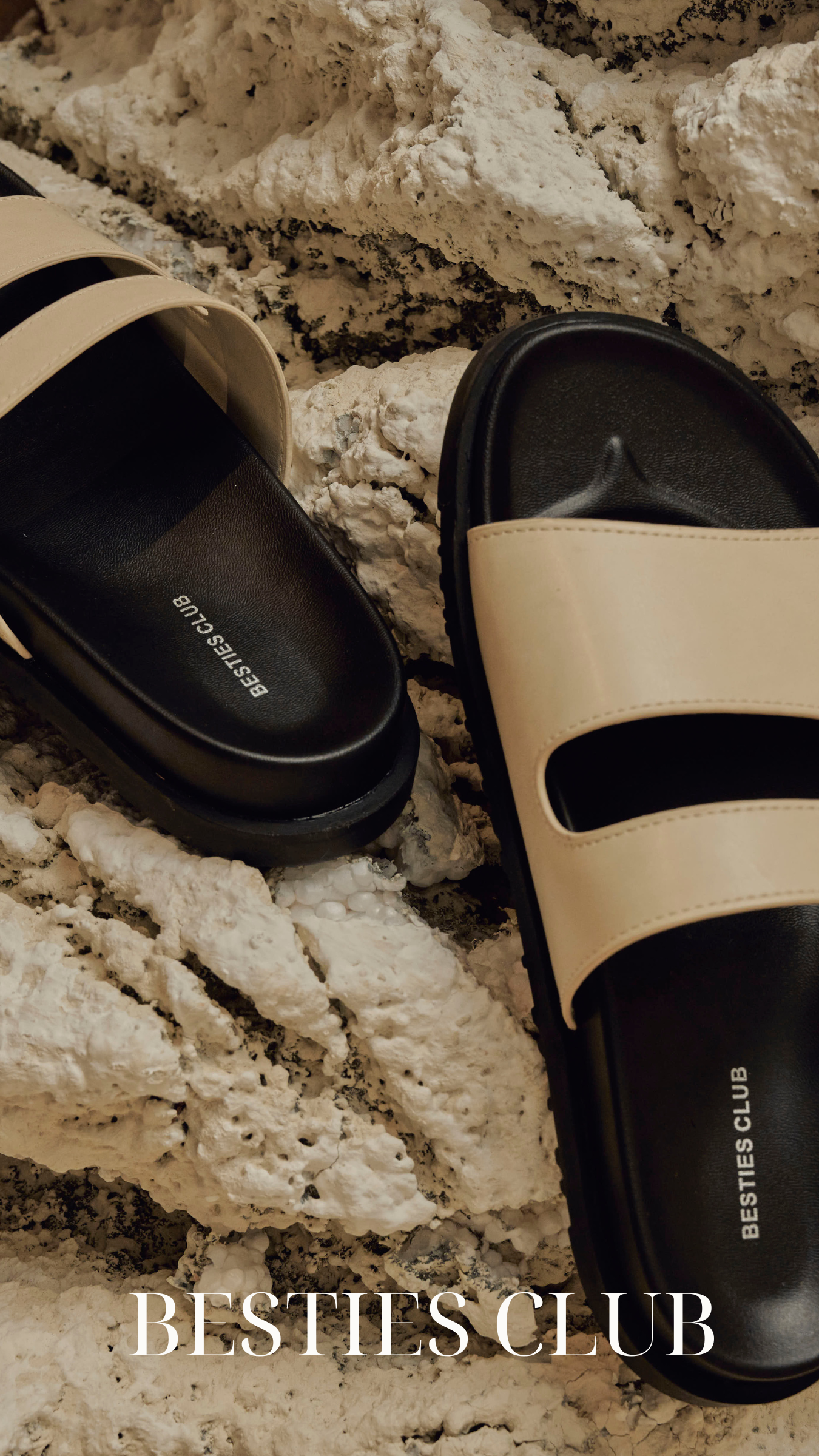 Izel sandals in Off White