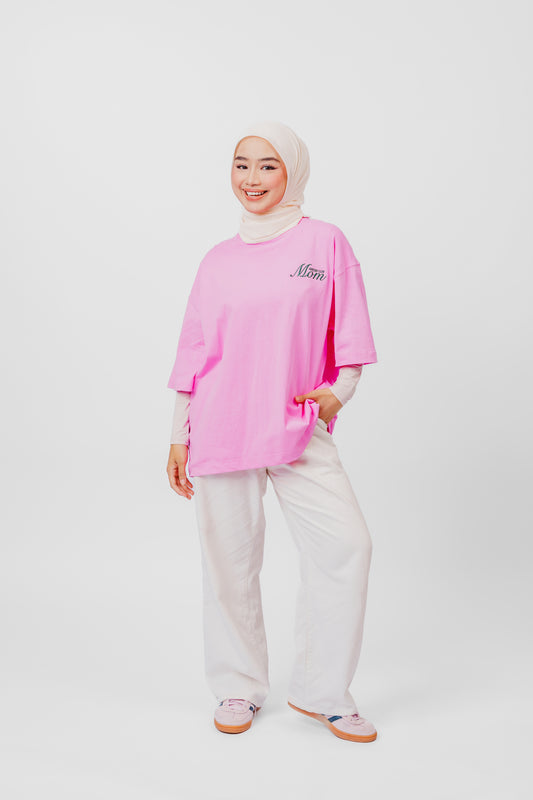 Mom of The Year Oversized Tshirt in Pink